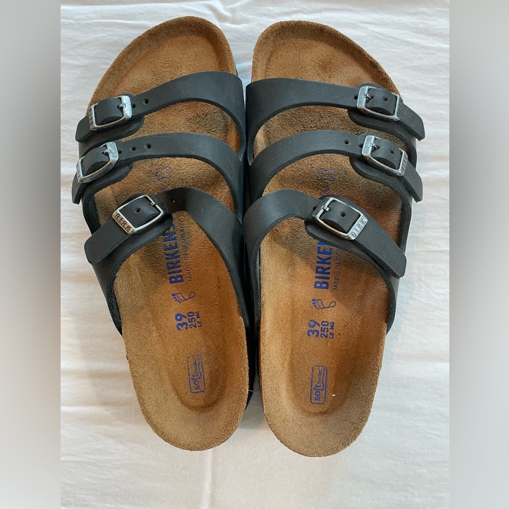 New! Birkenstock womens black leather thin strap soft foot bed, size 39 (US 8.5)